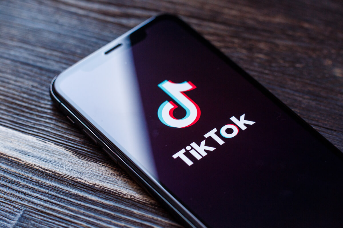Filmar y publicar su accidente en TikTok: la trampa de las redes sociales
