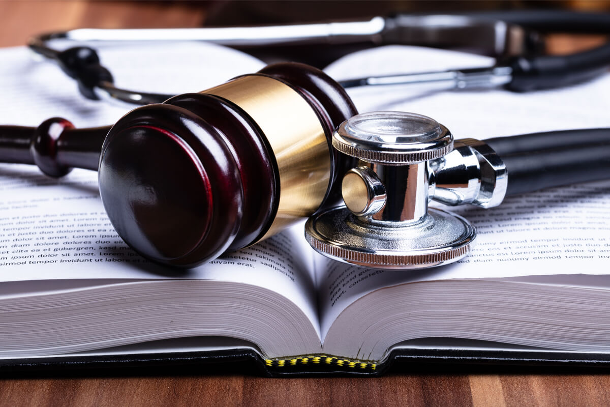 Can You Sue a Doctor in Nevada? 
