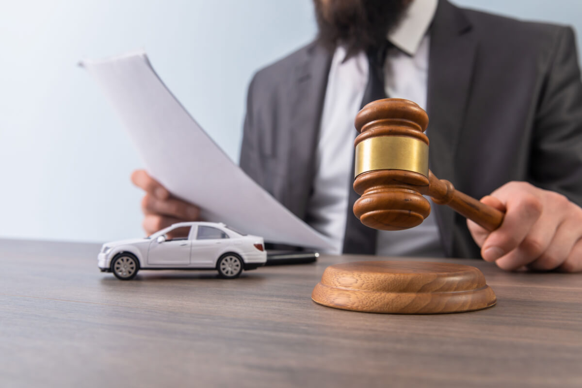 Things to Keep in Mind Before Visiting a Car Accident Lawyer in Las Vegas